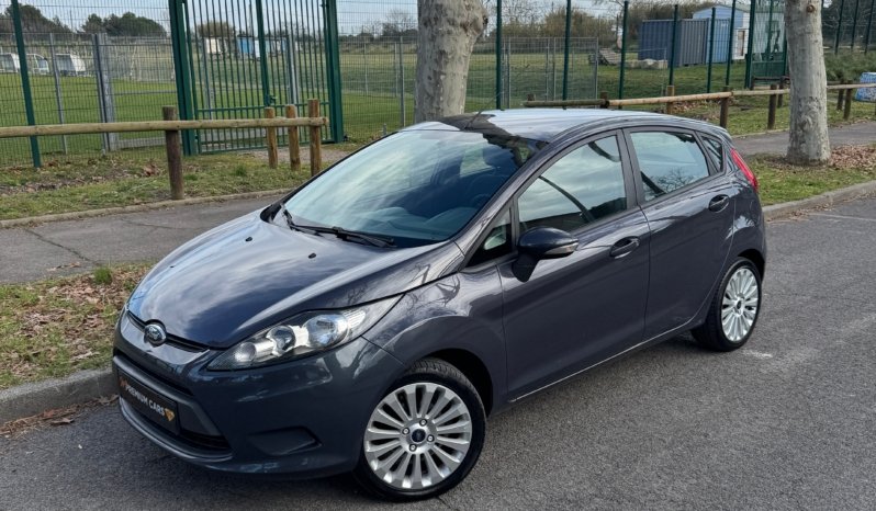 Ford Fiesta VI (6) 1.25 82ch Trend BVM5 complet