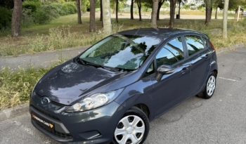 Ford Fiesta VI (6) 1.25 82ch Trend BVM5 complet