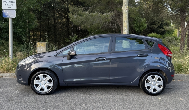 Ford Fiesta VI (6) 1.25 82ch Trend BVM5 complet