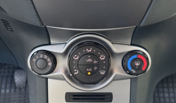 Ford Fiesta VI (6) 1.25 82ch Trend BVM5 complet