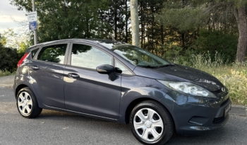 Ford Fiesta VI (6) 1.25 82ch Trend BVM5 complet