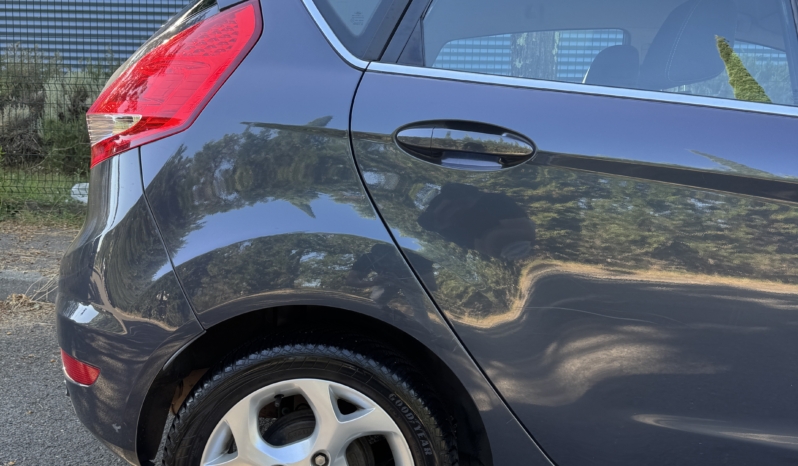 Album complet - Ford Fiesta 6 1.4 96ch Titanium Automatique