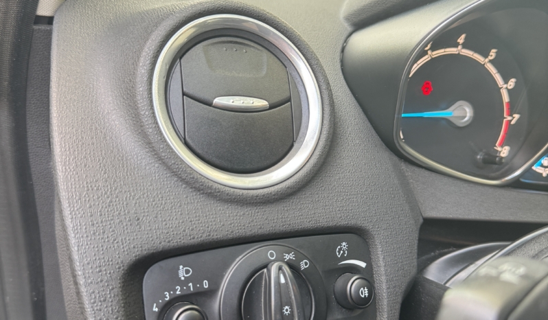 Album complet - Ford Fiesta 6 1.25 82ch SYNC Edition Phase 2
