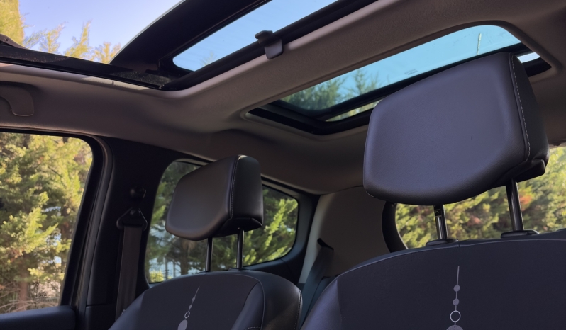 Album complet - Renault Clio 3 1.2 TCe 100ch Night and Day