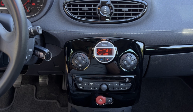 Album complet - Renault Clio 3 1.2 TCe 100ch Night and Day