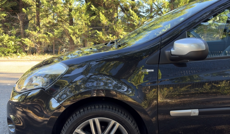 Album complet - Renault Clio 3 1.2 TCe 100ch Night and Day