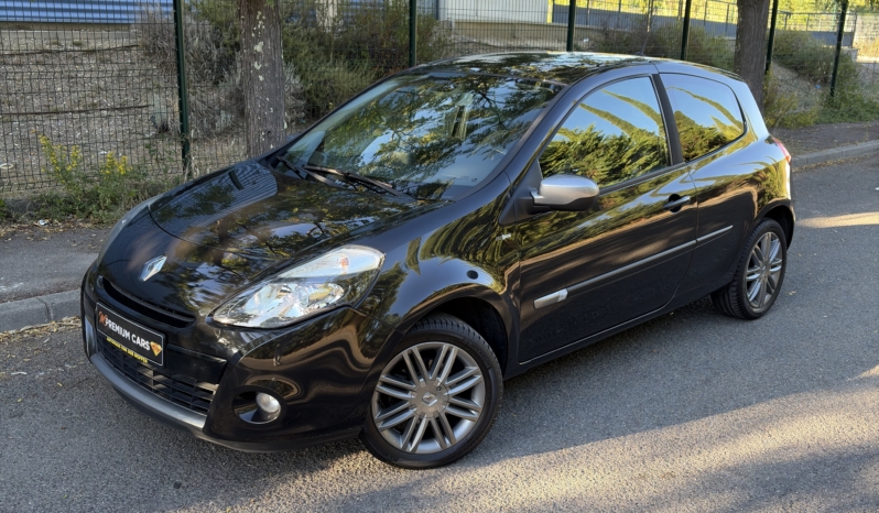 Album complet - Renault Clio 3 1.2 TCe 100ch Night and Day