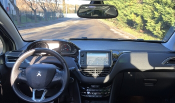 Album complet - Peugeot 208 1.6 e-HDi 115ch Allure