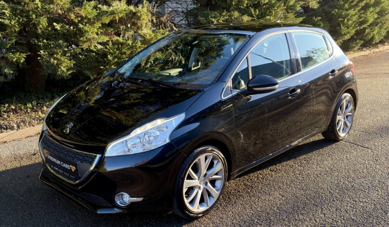 Album complet - Peugeot 208 1.6 e-HDi 115ch Allure