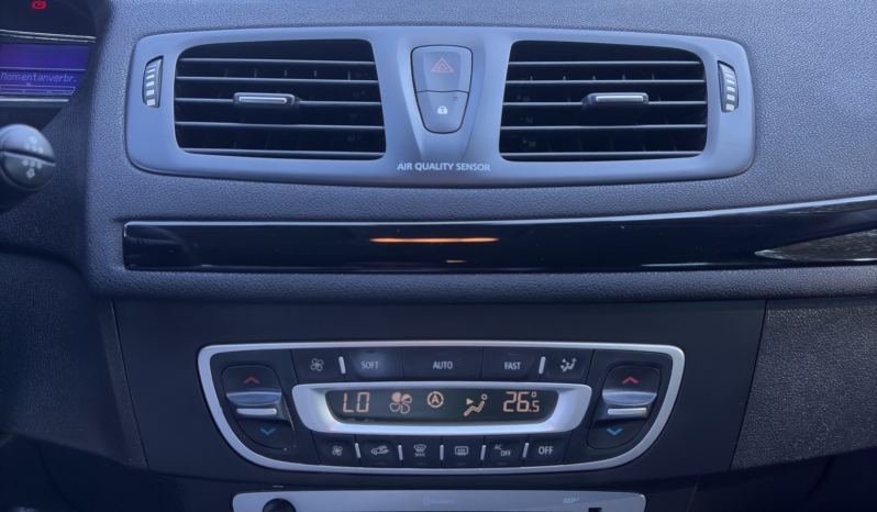 Album complet - Renault Megane 3 1.5 dCi 110ch Bose Édition