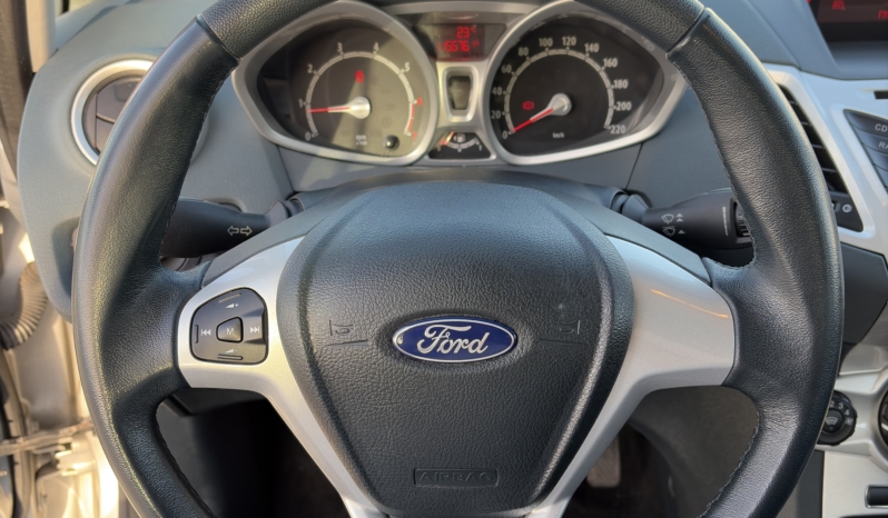 Album complet - Ford Fiesta 6 1.4 96ch GPL Titanium